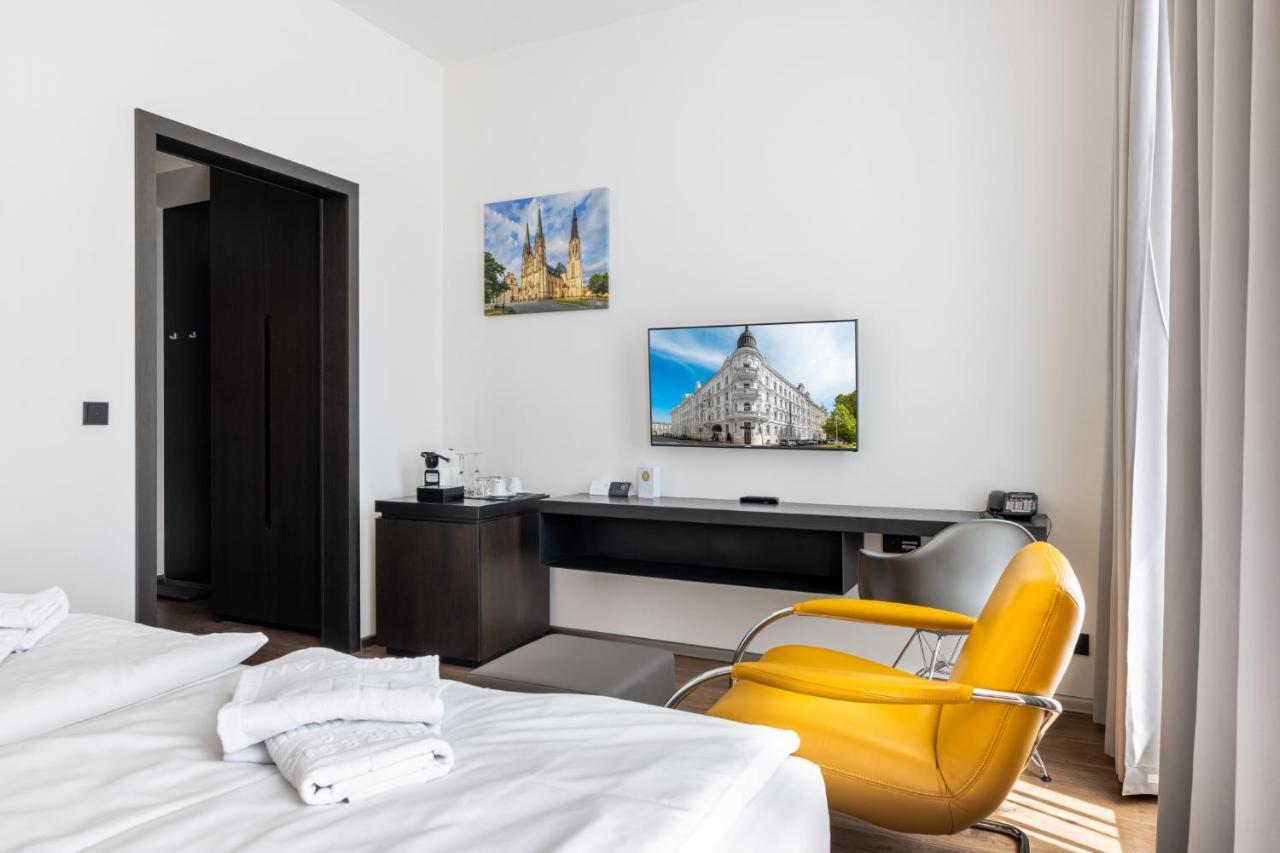 Theresian Hotel オロモウツ エクステリア 写真